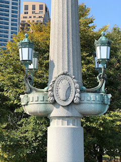 A modern lightpole stylized to look old that’s on the 11th Street Bridge in Grant Park. 